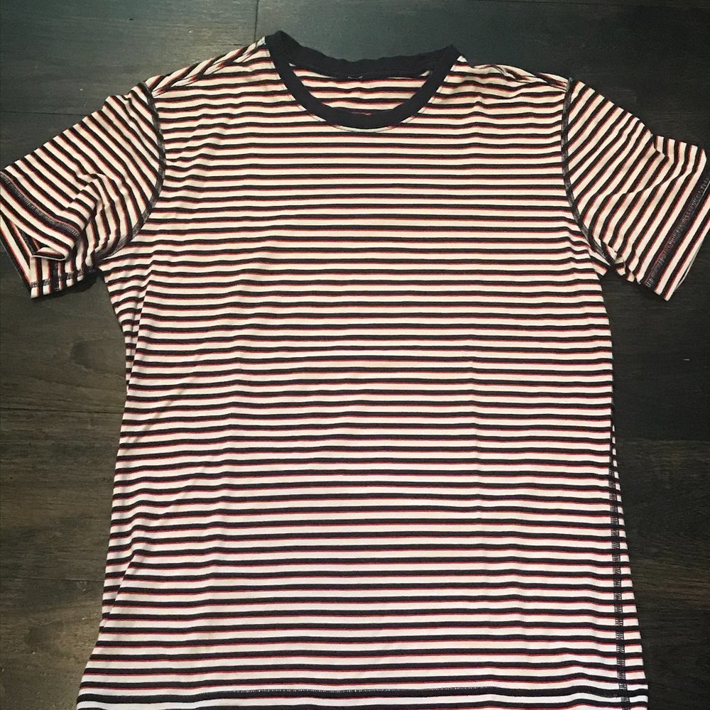 Men's Lululemon Striped Shirt Sz Small